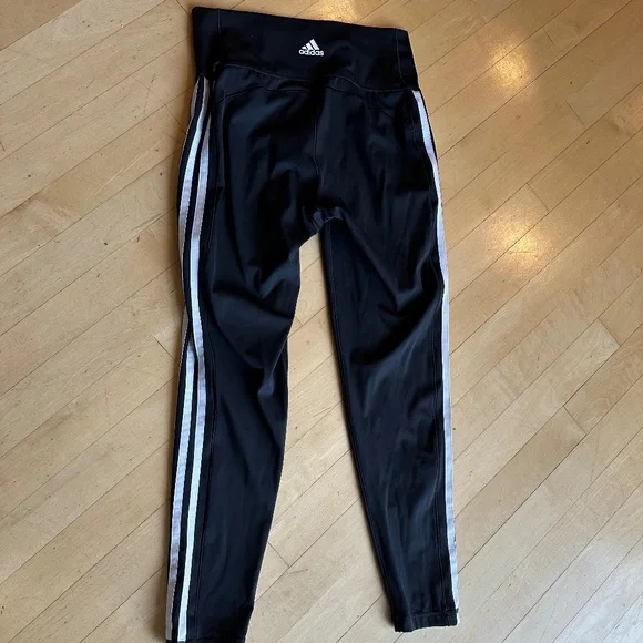 Adidas Classic 3 stripe leggings, Med - Picture 2 of 4